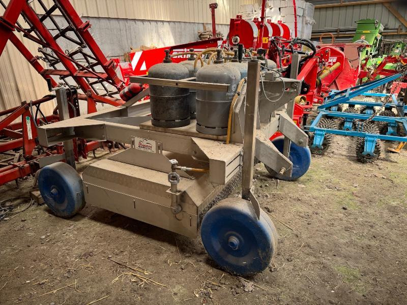 BAILLY 1600 - Puutarhalaitteet: kuva BAILLY 1600 - Puutarhalaitteet BAILLY 1600 - Puutarhalaitteet: kuva BAILLY 1600 - Puutarhalaitteet