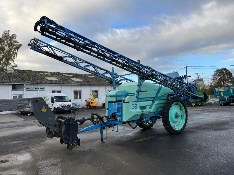 BERTHOUD MAJOR 32 - Hinattava kasvinsuojeluruisku: kuva BERTHOUD MAJOR 32 - Hinattava kasvinsuojeluruisku BERTHOUD MAJOR 32 - Hinattava kasvinsuojeluruisku: kuva BERTHOUD MAJOR 32 - Hinattava kasvinsuojeluruisku