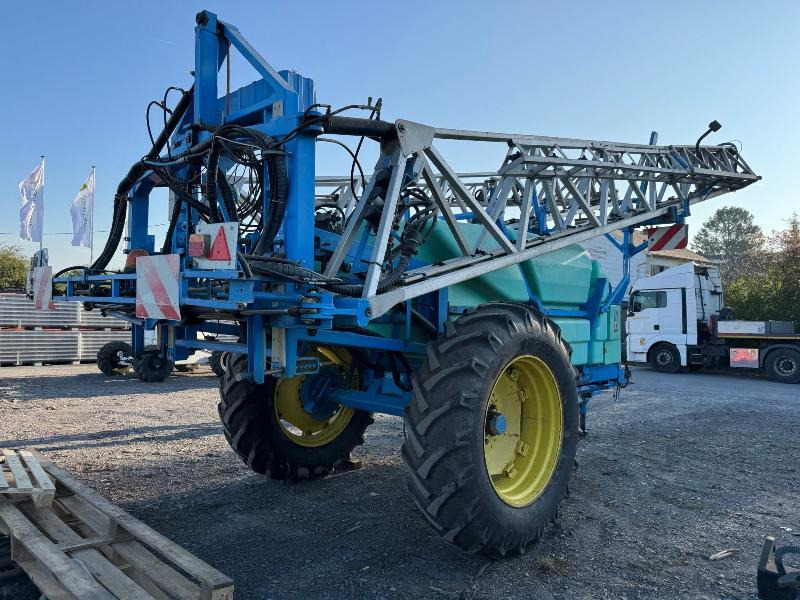 BERTHOUD MAXXOR 40 - Hinattava kasvinsuojeluruisku: kuva BERTHOUD MAXXOR 40 - Hinattava kasvinsuojeluruisku BERTHOUD MAXXOR 40 - Hinattava kasvinsuojeluruisku: kuva BERTHOUD MAXXOR 40 - Hinattava kasvinsuojeluruisku