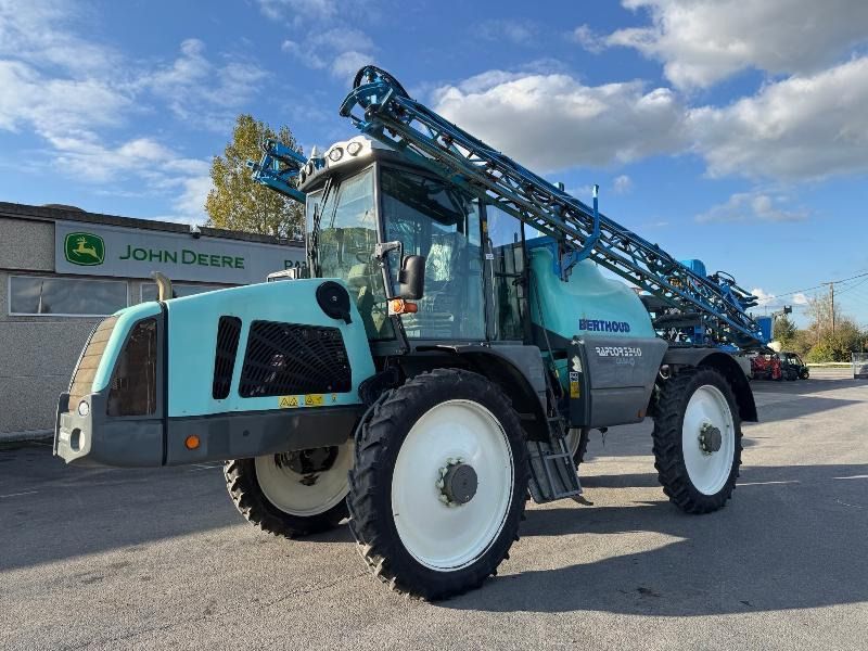 BERTHOUD RAPTOR 3240 - Itsekulkeva kasvinsuojeluruisku: kuva BERTHOUD RAPTOR 3240 - Itsekulkeva kasvinsuojeluruisku BERTHOUD RAPTOR 3240 - Itsekulkeva kasvinsuojeluruisku: kuva BERTHOUD RAPTOR 3240 - Itsekulkeva kasvinsuojeluruisku