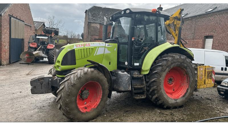 CLAAS ARION 610 - Traktori: kuva CLAAS ARION 610 - Traktori CLAAS ARION 610 - Traktori: kuva CLAAS ARION 610 - Traktori