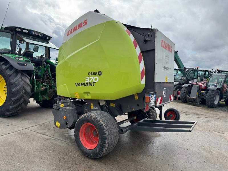 CLAAS VARIANT 370 - Pyöröpaalain: kuva CLAAS VARIANT 370 - Pyöröpaalain CLAAS VARIANT 370 - Pyöröpaalain: kuva CLAAS VARIANT 370 - Pyöröpaalain