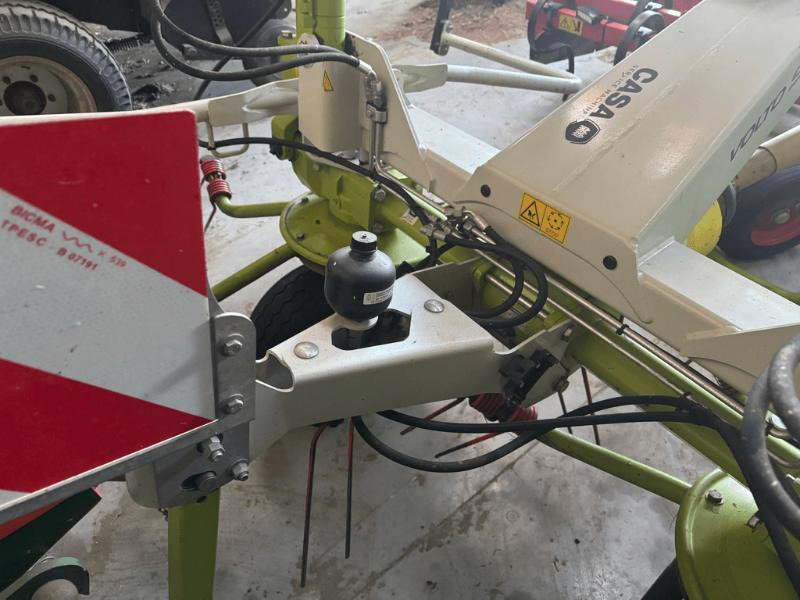 CLAAS VOLTO 930 - Pöyhin: kuva CLAAS VOLTO 930 - Pöyhin CLAAS VOLTO 930 - Pöyhin: kuva CLAAS VOLTO 930 - Pöyhin