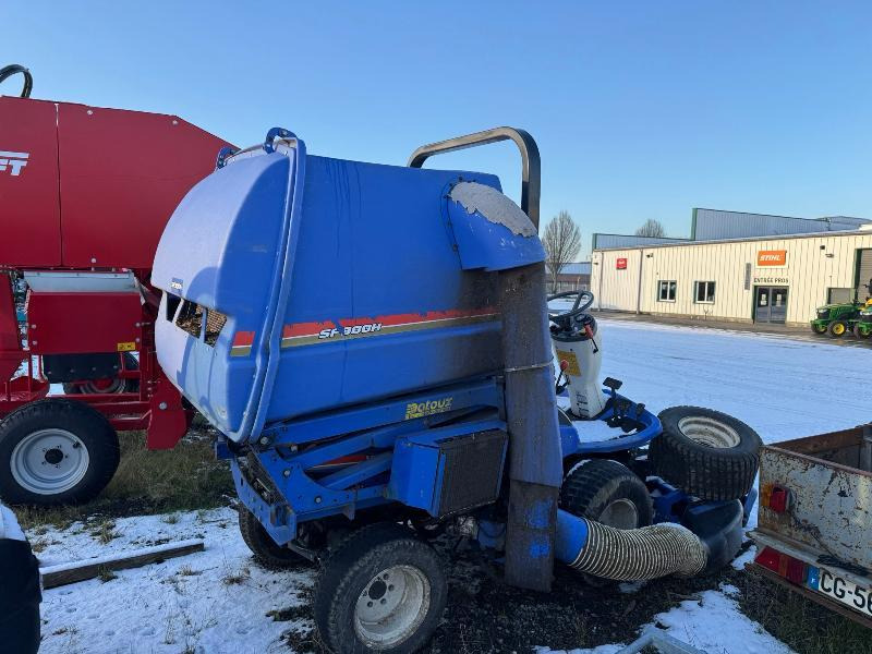 ISEKI SF370 - Ruohonleikkuri: kuva ISEKI SF370 - Ruohonleikkuri ISEKI SF370 - Ruohonleikkuri: kuva ISEKI SF370 - Ruohonleikkuri