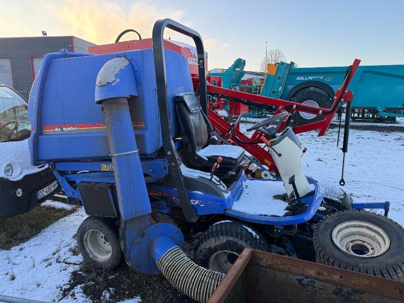 ISEKI SF370 - Ruohonleikkuri: kuva ISEKI SF370 - Ruohonleikkuri ISEKI SF370 - Ruohonleikkuri: kuva ISEKI SF370 - Ruohonleikkuri