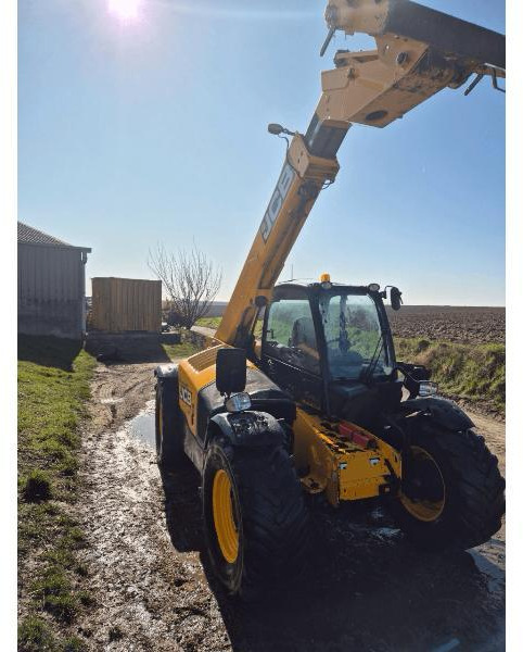 JCB 531-70 AGRISUPER - Kurottaja: kuva JCB 531-70 AGRISUPER - Kurottaja JCB 531-70 AGRISUPER - Kurottaja: kuva JCB 531-70 AGRISUPER - Kurottaja