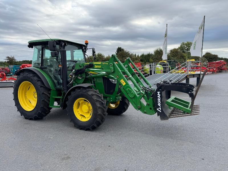 JOHN DEERE 5090M - Traktori: kuva JOHN DEERE 5090M - Traktori JOHN DEERE 5090M - Traktori: kuva JOHN DEERE 5090M - Traktori