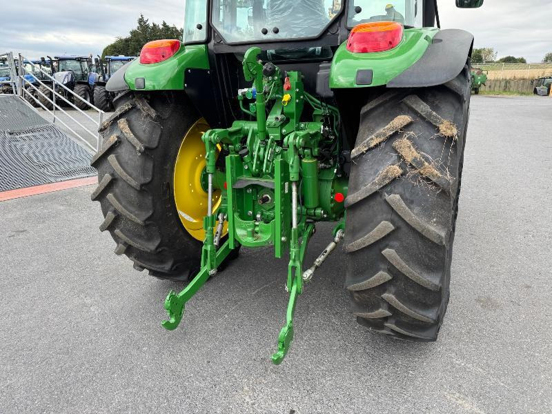 JOHN DEERE 5090M - Traktori: kuva JOHN DEERE 5090M - Traktori JOHN DEERE 5090M - Traktori: kuva JOHN DEERE 5090M - Traktori