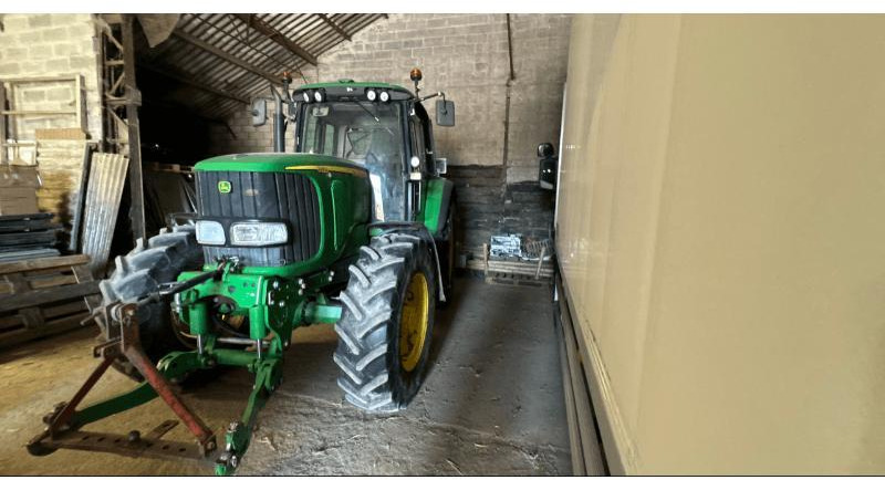 JOHN DEERE 6520 - Traktori: kuva JOHN DEERE 6520 - Traktori JOHN DEERE 6520 - Traktori: kuva JOHN DEERE 6520 - Traktori