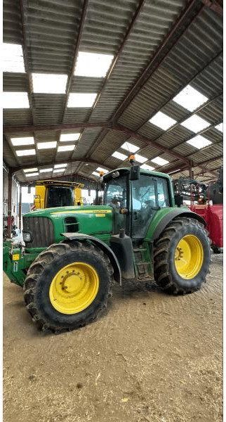 JOHN DEERE 6830 PREMIUM - Traktori: kuva JOHN DEERE 6830 PREMIUM - Traktori JOHN DEERE 6830 PREMIUM - Traktori: kuva JOHN DEERE 6830 PREMIUM - Traktori