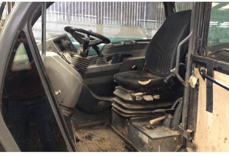 KRAMER KT407 - Kurottaja: kuva KRAMER KT407 - Kurottaja KRAMER KT407 - Kurottaja: kuva KRAMER KT407 - Kurottaja