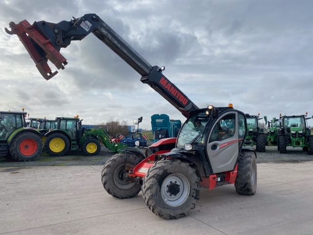MANITOU MLT 733-105 - Kurottaja: kuva MANITOU MLT 733-105 - Kurottaja MANITOU MLT 733-105 - Kurottaja: kuva MANITOU MLT 733-105 - Kurottaja