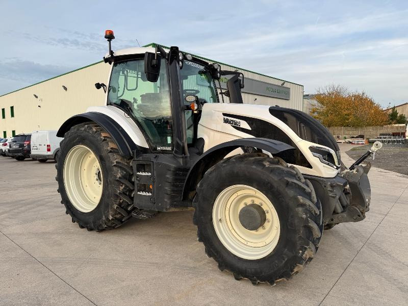 VALTRA T175 - Traktori: kuva VALTRA T175 - Traktori VALTRA T175 - Traktori: kuva VALTRA T175 - Traktori