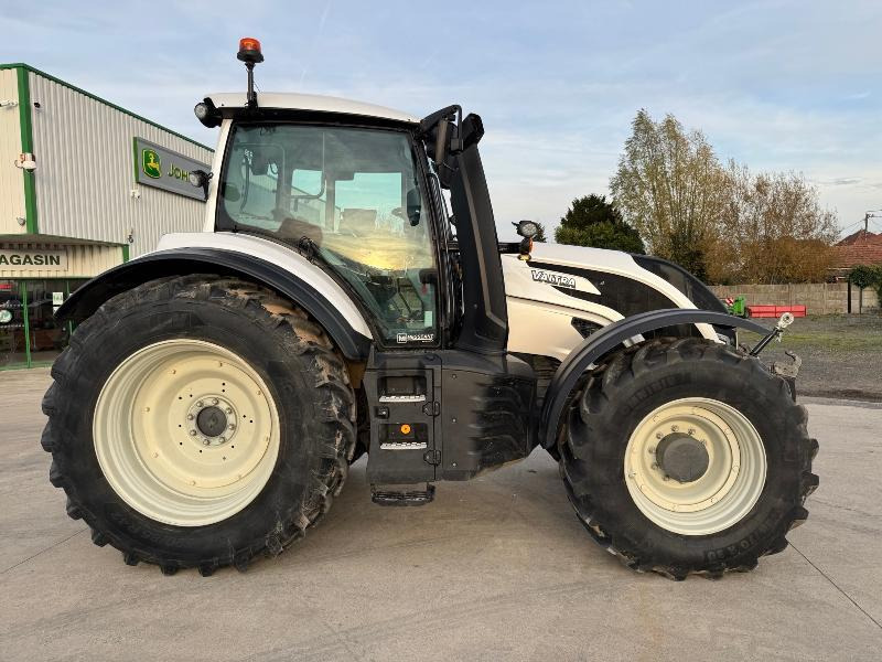 VALTRA T175 - Traktori: kuva VALTRA T175 - Traktori VALTRA T175 - Traktori: kuva VALTRA T175 - Traktori