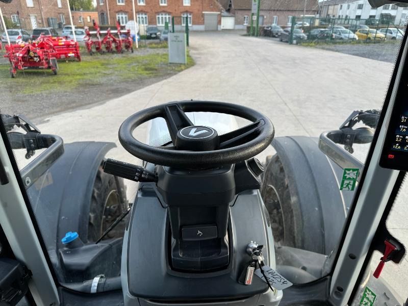 Leasing VALTRA T175 VALTRA T175: kuva Leasing VALTRA T175 VALTRA T175 Leasing VALTRA T175 VALTRA T175: kuva Leasing VALTRA T175 VALTRA T175