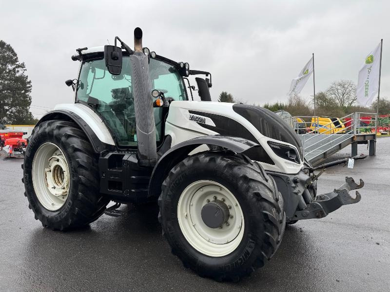 VALTRA T214 DIRECT - Traktori: kuva VALTRA T214 DIRECT - Traktori VALTRA T214 DIRECT - Traktori: kuva VALTRA T214 DIRECT - Traktori