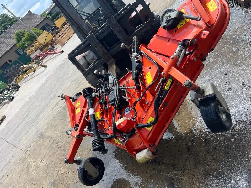 WIEDENMANN RMR230V-F - Ruohonleikkuri: kuva WIEDENMANN RMR230V-F - Ruohonleikkuri WIEDENMANN RMR230V-F - Ruohonleikkuri: kuva WIEDENMANN RMR230V-F - Ruohonleikkuri