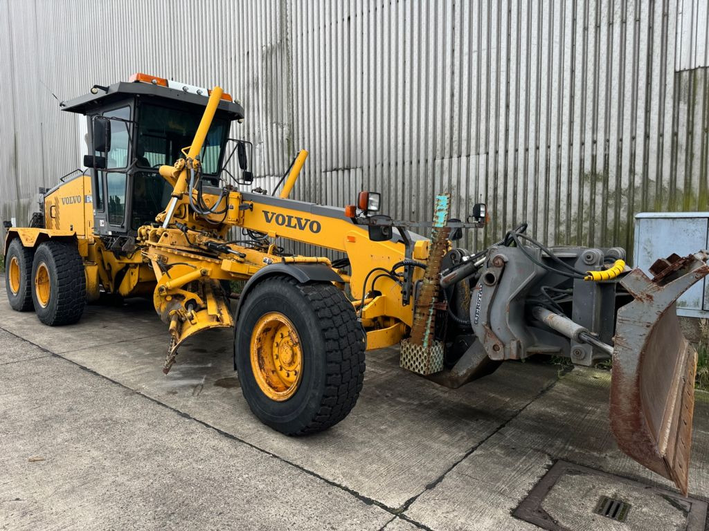 Volvo G746B Volvo G746B - Tiehöylä: kuva Volvo G746B Volvo G746B - Tiehöylä Volvo G746B Volvo G746B - Tiehöylä: kuva Volvo G746B Volvo G746B - Tiehöylä