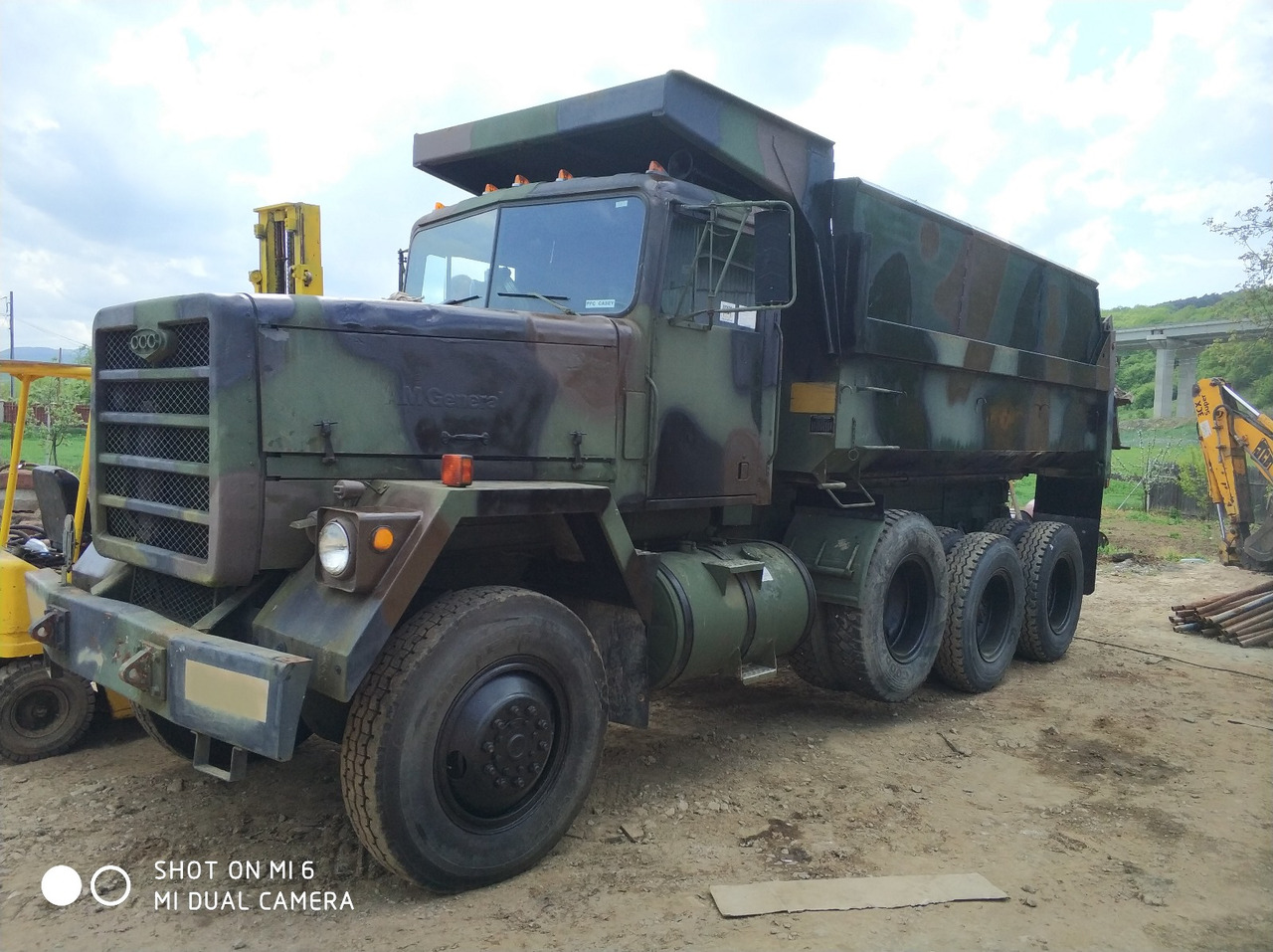 American AM 917 Army Tipper Truck - Kippiauto kuorma-auto: kuva American AM 917 Army Tipper Truck - Kippiauto kuorma-auto American AM 917 Army Tipper Truck - Kippiauto kuorma-auto: kuva American AM 917 Army Tipper Truck - Kippiauto kuorma-auto