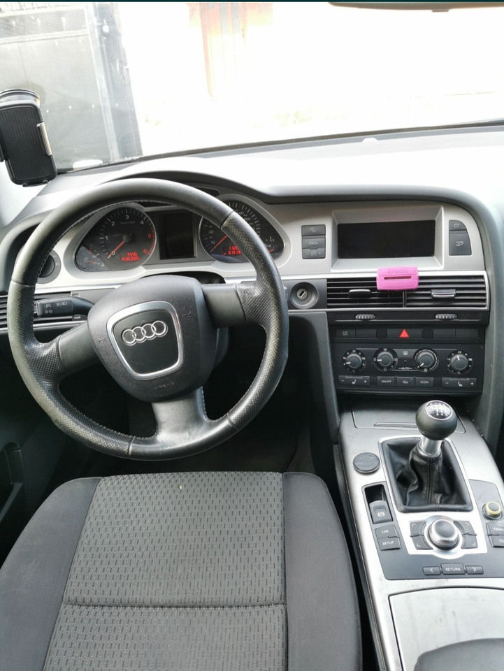 Audi A6 C6 - Sedan: kuva Audi A6 C6 - Sedan Audi A6 C6 - Sedan: kuva Audi A6 C6 - Sedan