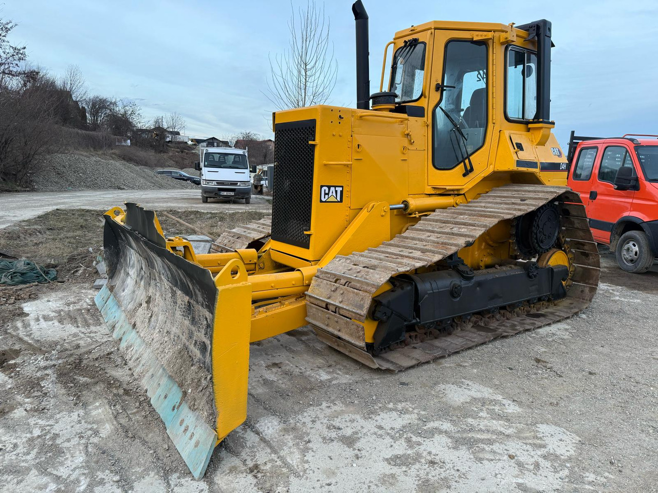 CATERPILLAR D4H BULLDOZER - Puskutraktori: kuva CATERPILLAR D4H BULLDOZER - Puskutraktori CATERPILLAR D4H BULLDOZER - Puskutraktori: kuva CATERPILLAR D4H BULLDOZER - Puskutraktori