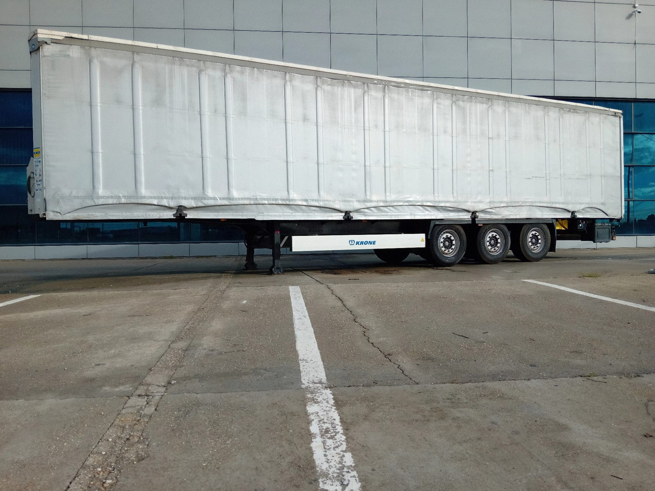 Krone Sliding Tarpaulin Semi-trailer Standard, TOP ! - Pressukapellipuoliperävaunu: kuva Krone Sliding Tarpaulin Semi-trailer Standard, TOP ! - Pressukapellipuoliperävaunu Krone Sliding Tarpaulin Semi-trailer Standard, TOP ! - Pressukapellipuoliperävaunu: kuva Krone Sliding Tarpaulin Semi-trailer Standard, TOP ! - Pressukapellipuoliperävaunu