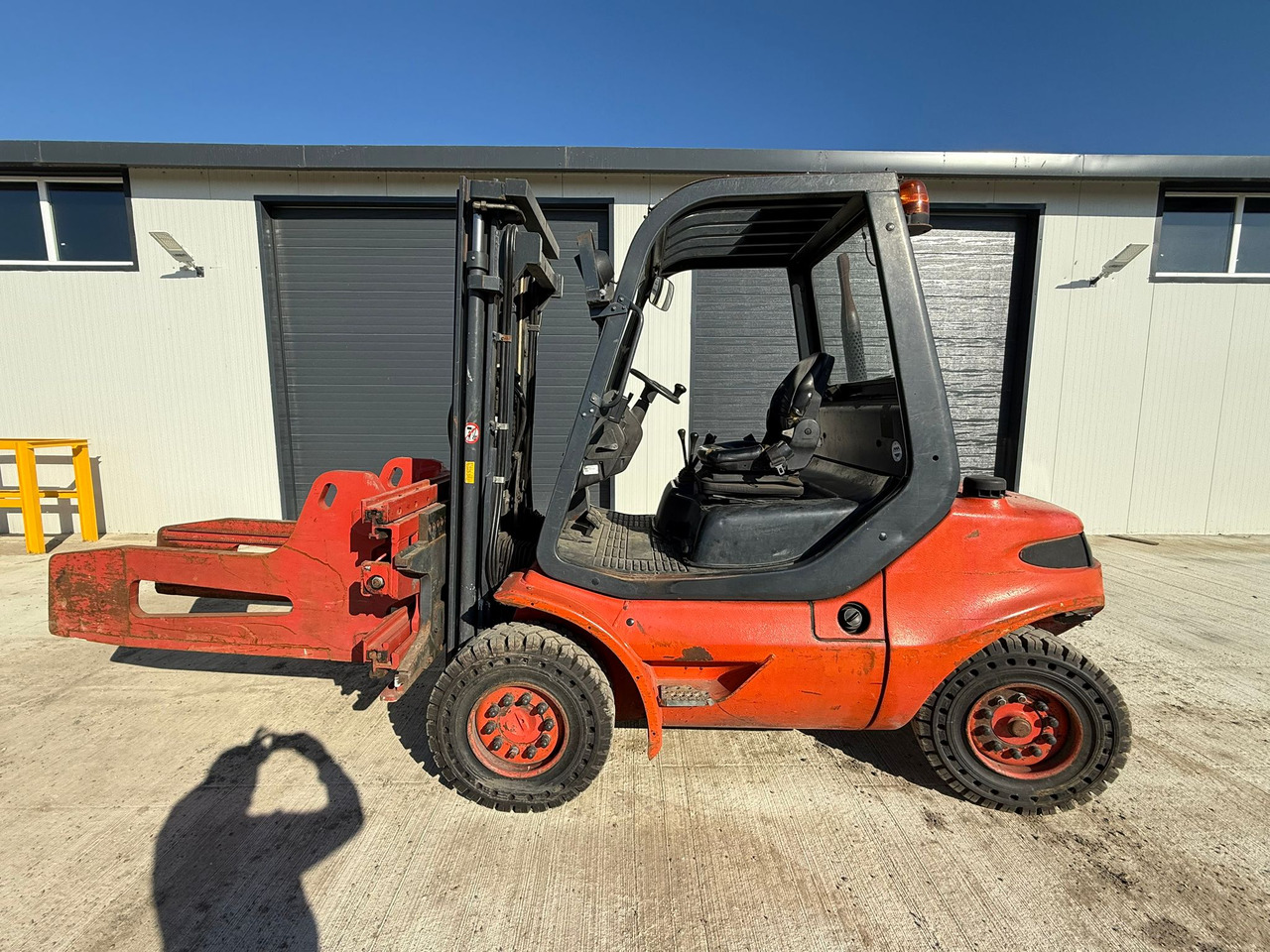 LINDE H40 STACKER - Dieseltrukki: kuva LINDE H40 STACKER - Dieseltrukki LINDE H40 STACKER - Dieseltrukki: kuva LINDE H40 STACKER - Dieseltrukki