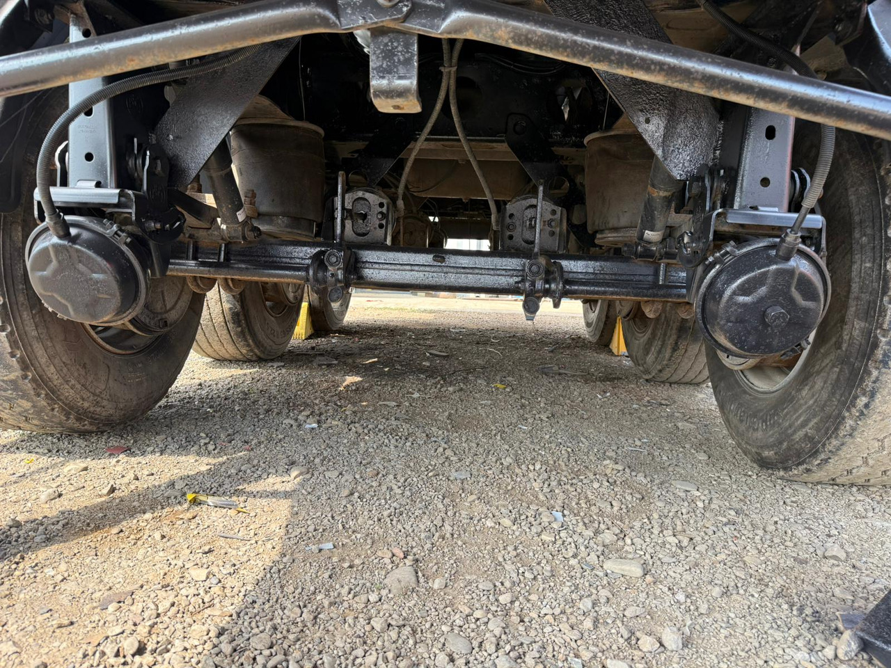 Kippiauto puoliperävaunu MEILLER TIPPER SEMI-TRAILER: kuva Kippiauto puoliperävaunu MEILLER TIPPER SEMI-TRAILER