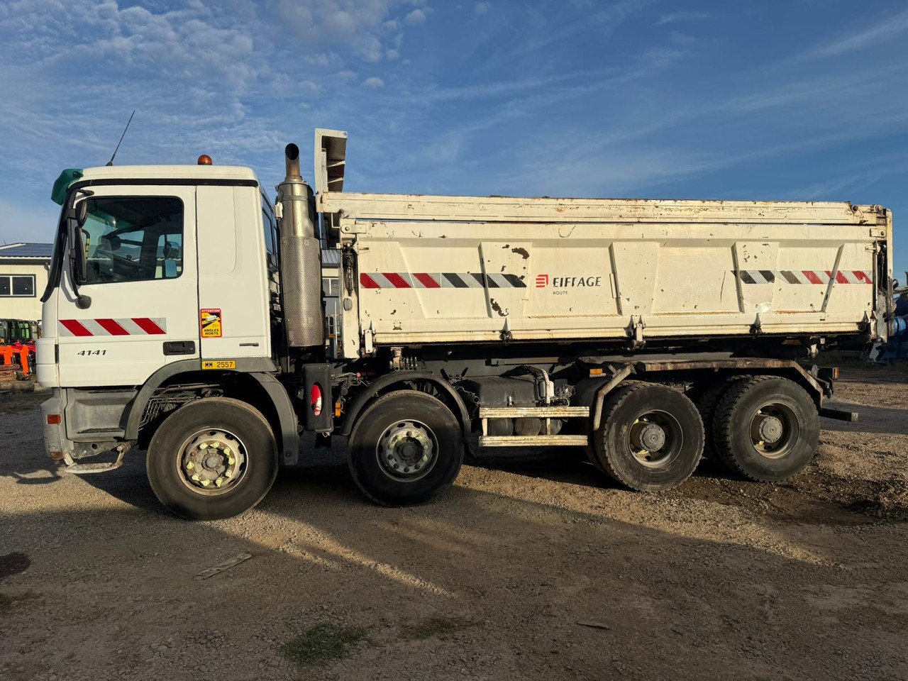 MERCEDES-BENZ ACTROS TIPPER - Kippiauto kuorma-auto: kuva MERCEDES-BENZ ACTROS TIPPER - Kippiauto kuorma-auto MERCEDES-BENZ ACTROS TIPPER - Kippiauto kuorma-auto: kuva MERCEDES-BENZ ACTROS TIPPER - Kippiauto kuorma-auto