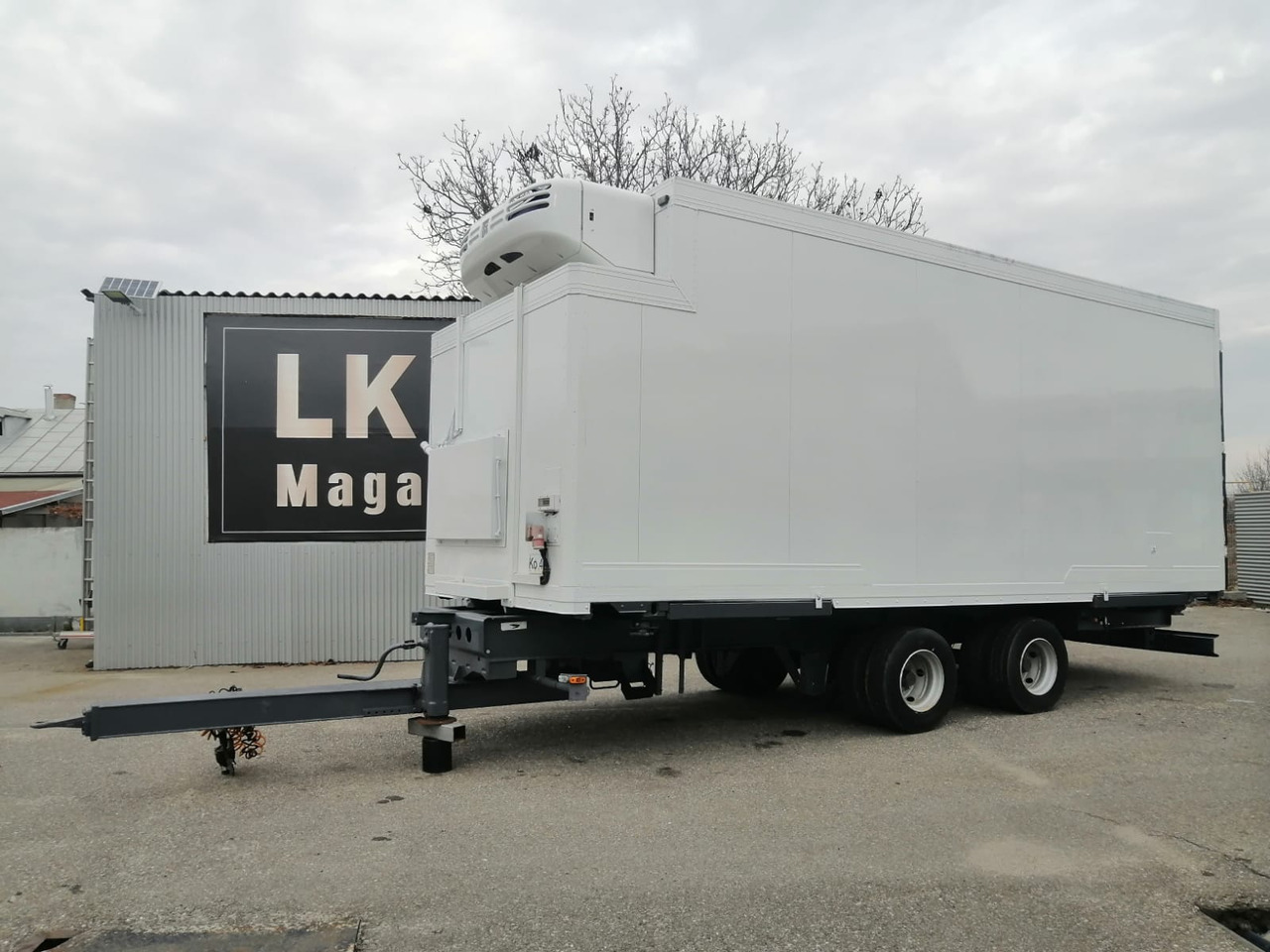 Schmitz Cargobull Container BDF Refrigerated, Meat Lines, Thermo King - Refrigeraattori perävaunu: kuva Schmitz Cargobull Container BDF Refrigerated, Meat Lines, Thermo King - Refrigeraattori perävaunu Schmitz Cargobull Container BDF Refrigerated, Meat Lines, Thermo King - Refrigeraattori perävaunu: kuva Schmitz Cargobull Container BDF Refrigerated, Meat Lines, Thermo King - Refrigeraattori perävaunu