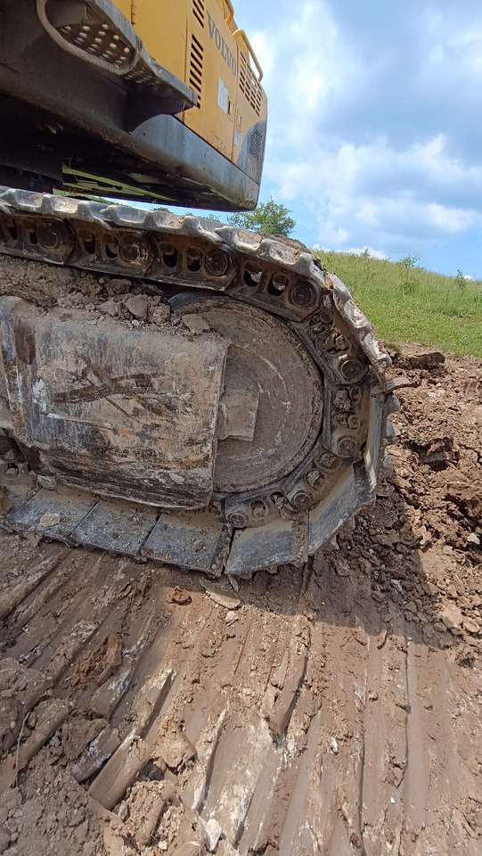 VOLVO EC 360 EXCAVATOR - Telakaivukone: kuva  VOLVO EC 360 EXCAVATOR - Telakaivukone VOLVO EC 360 EXCAVATOR - Telakaivukone: kuva  VOLVO EC 360 EXCAVATOR - Telakaivukone