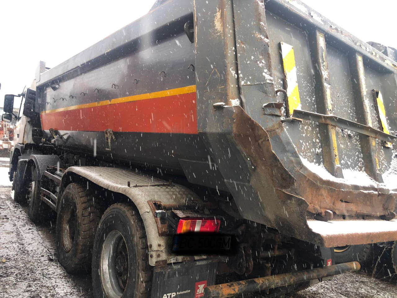 VOLVO FM 420 Tipper - Kippiauto kuorma-auto: kuva VOLVO FM 420 Tipper - Kippiauto kuorma-auto VOLVO FM 420 Tipper - Kippiauto kuorma-auto: kuva VOLVO FM 420 Tipper - Kippiauto kuorma-auto