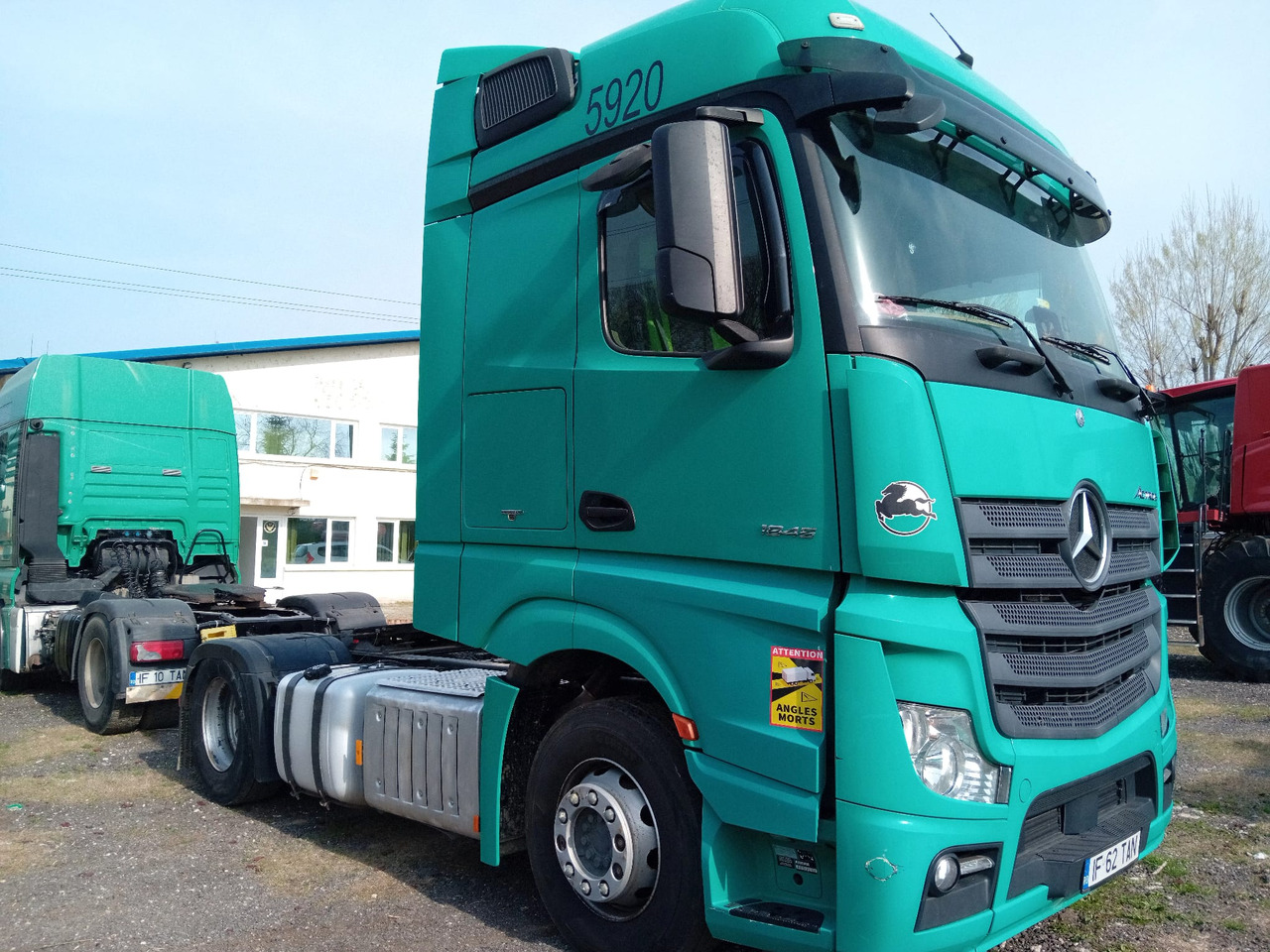 Mercedes-Benz Actros 18.45 - Vetopöytäauto: kuva Mercedes-Benz Actros 18.45 - Vetopöytäauto Mercedes-Benz Actros 18.45 - Vetopöytäauto: kuva Mercedes-Benz Actros 18.45 - Vetopöytäauto