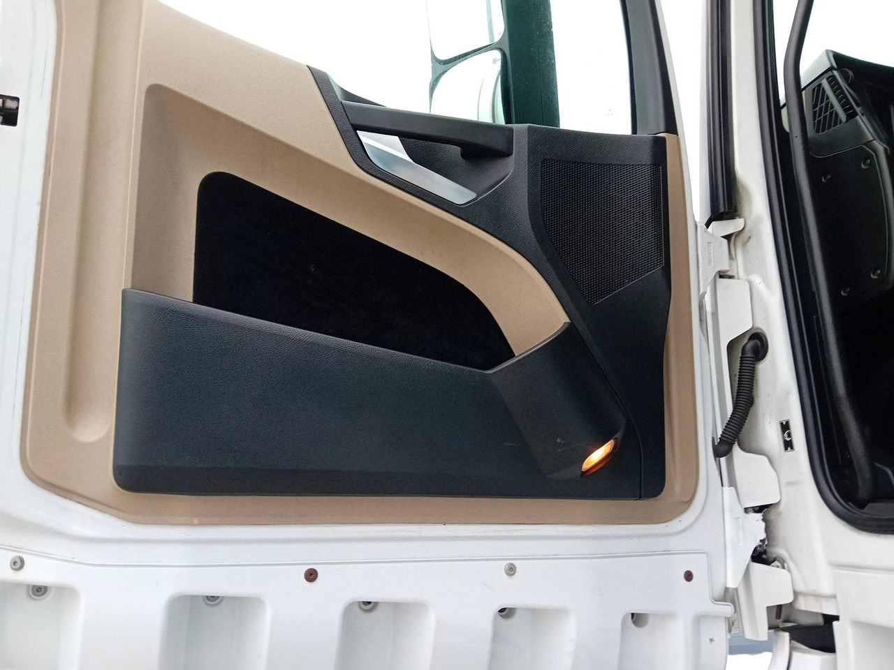 Vetopöytäauto Mercedes-Benz Actros 1845 LS, FULL ADR+PTO, STANDKLIMA, TOP !!!: kuva Vetopöytäauto Mercedes-Benz Actros 1845 LS, FULL ADR+PTO, STANDKLIMA, TOP !!!