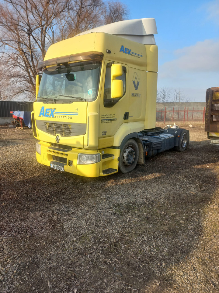 Renault Premium 24 GPA 2 - Vetopöytäauto: kuva Renault Premium 24 GPA 2 - Vetopöytäauto Renault Premium 24 GPA 2 - Vetopöytäauto: kuva Renault Premium 24 GPA 2 - Vetopöytäauto