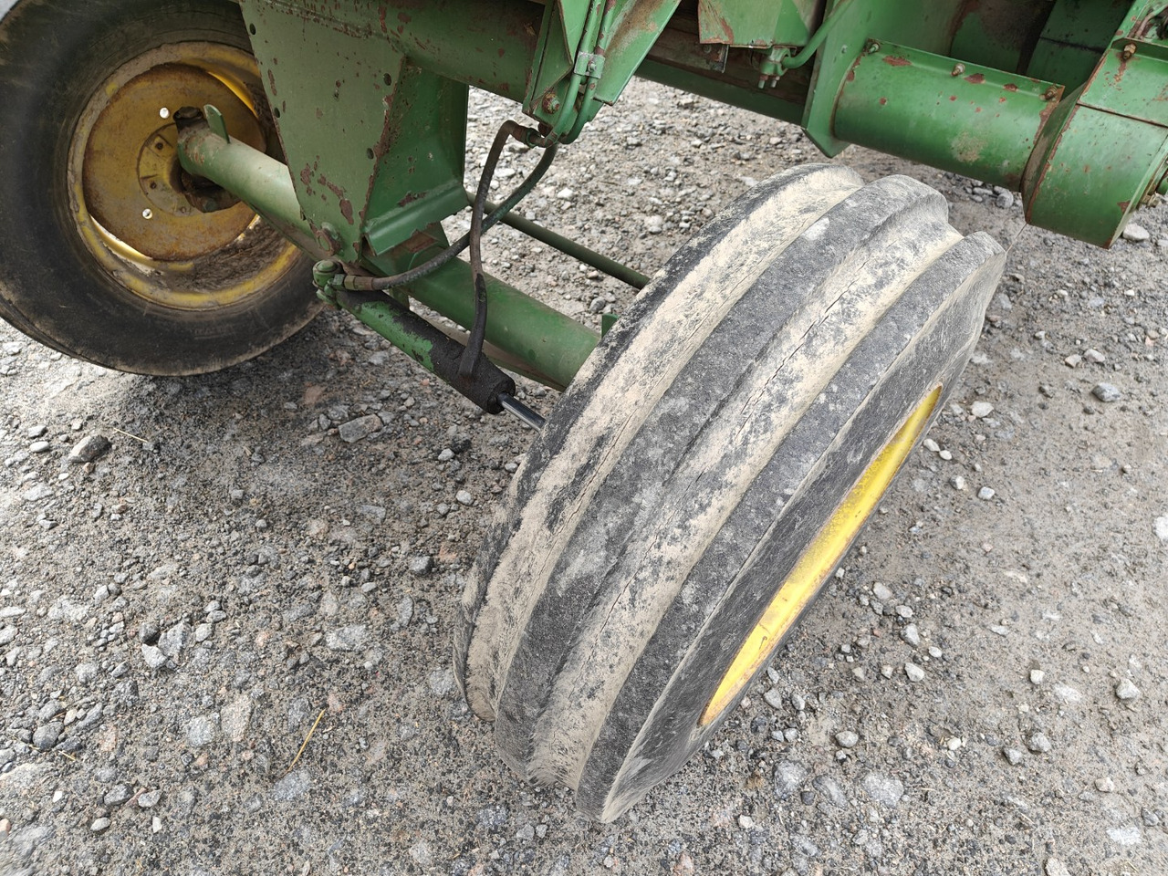 Leasing JOHN DEERE 925 leikkuupuimuri JOHN DEERE 925 leikkuupuimuri: kuva Leasing JOHN DEERE 925 leikkuupuimuri JOHN DEERE 925 leikkuupuimuri Leasing JOHN DEERE 925 leikkuupuimuri JOHN DEERE 925 leikkuupuimuri: kuva Leasing JOHN DEERE 925 leikkuupuimuri JOHN DEERE 925 leikkuupuimuri