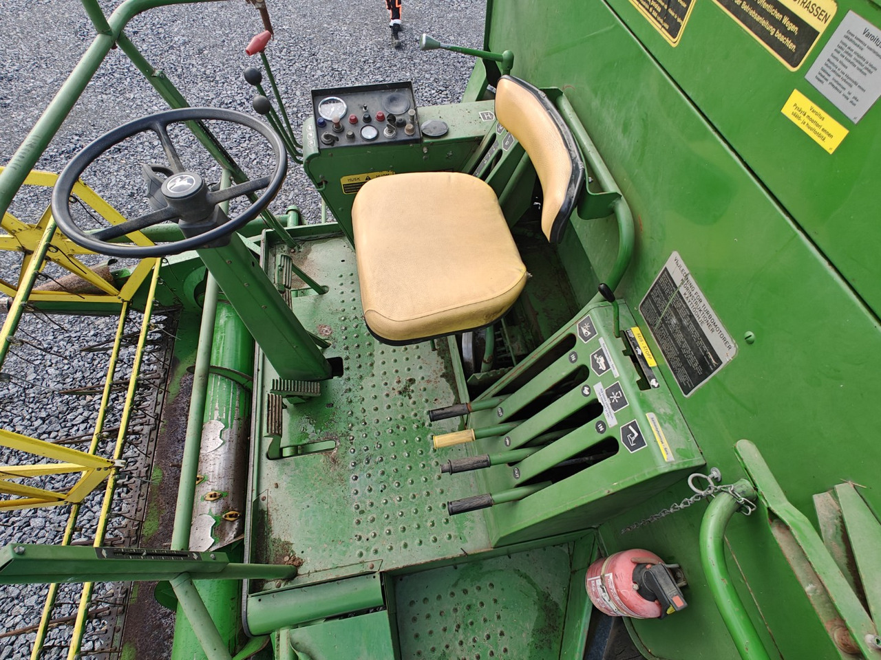 Leasing JOHN DEERE 942 JOHN DEERE 942: kuva Leasing JOHN DEERE 942 JOHN DEERE 942