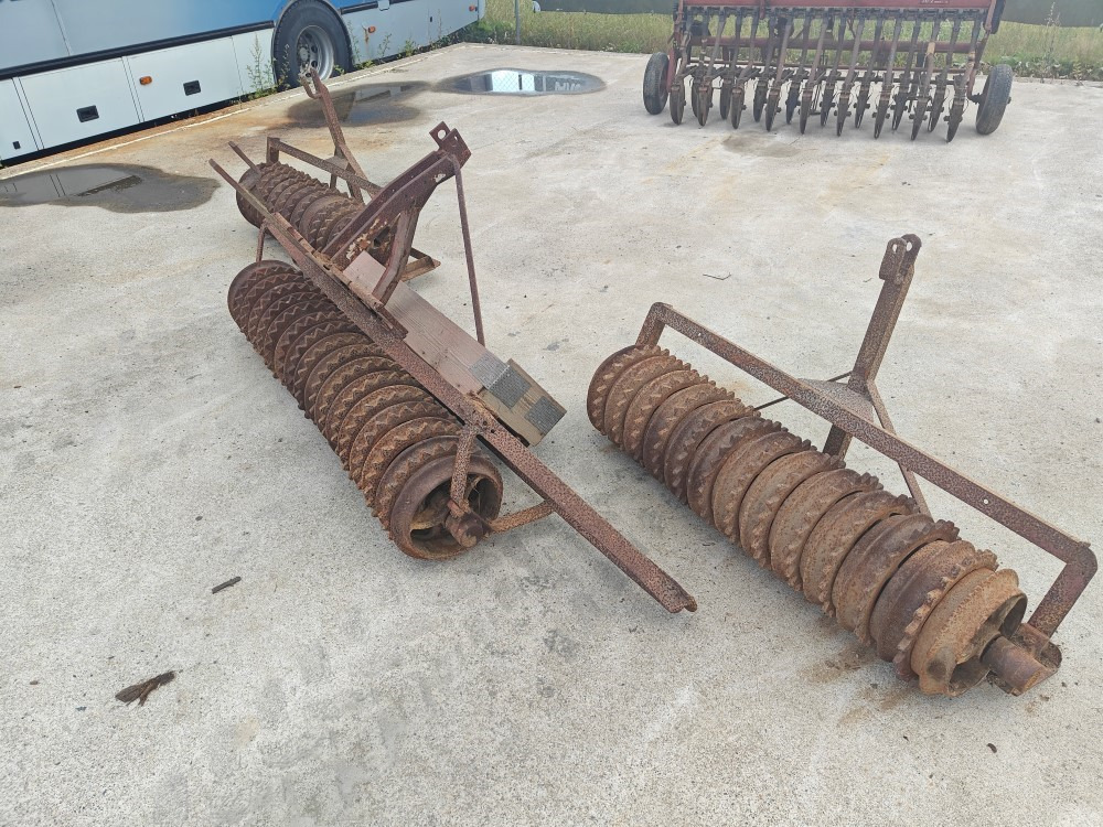 Jyrät hinattavat 3-osaiset työleveys 390cm - Jyrä - maanviljely: kuva Jyrät hinattavat 3-osaiset työleveys 390cm - Jyrä - maanviljely Jyrät hinattavat 3-osaiset työleveys 390cm - Jyrä - maanviljely: kuva Jyrät hinattavat 3-osaiset työleveys 390cm - Jyrä - maanviljely