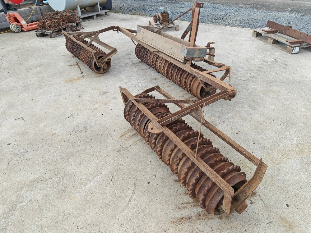 Jyrät hinattavat 3-osaiset työleveys 390cm - Jyrä - maanviljely: kuva Jyrät hinattavat 3-osaiset työleveys 390cm - Jyrä - maanviljely Jyrät hinattavat 3-osaiset työleveys 390cm - Jyrä - maanviljely: kuva Jyrät hinattavat 3-osaiset työleveys 390cm - Jyrä - maanviljely