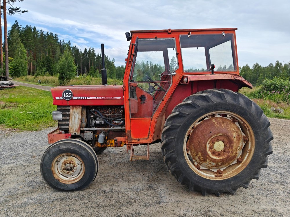 MASSEY FERGUSON 165S traktori, katso video! - Traktori: kuva MASSEY FERGUSON 165S traktori, katso video! - Traktori MASSEY FERGUSON 165S traktori, katso video! - Traktori: kuva MASSEY FERGUSON 165S traktori, katso video! - Traktori