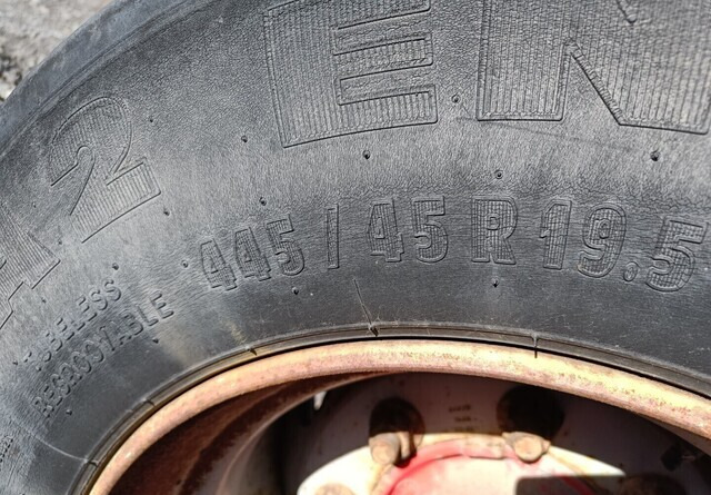 Peräkärryn akseli 445/45R19.5 leveillä renkailla - Akseli ja osat - Perävaunu: kuva Peräkärryn akseli 445/45R19.5 leveillä renkailla - Akseli ja osat - Perävaunu Peräkärryn akseli 445/45R19.5 leveillä renkailla - Akseli ja osat - Perävaunu: kuva Peräkärryn akseli 445/45R19.5 leveillä renkailla - Akseli ja osat - Perävaunu