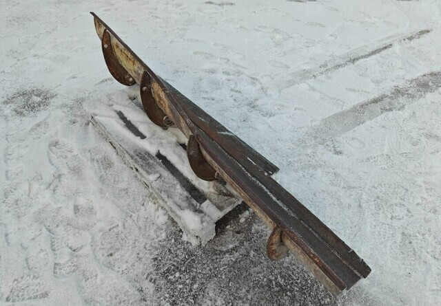 Perälevyn levyosa 200cm - esim. rakenteluun - Puskulevy: kuva Perälevyn levyosa 200cm - esim. rakenteluun - Puskulevy Perälevyn levyosa 200cm - esim. rakenteluun - Puskulevy: kuva Perälevyn levyosa 200cm - esim. rakenteluun - Puskulevy
