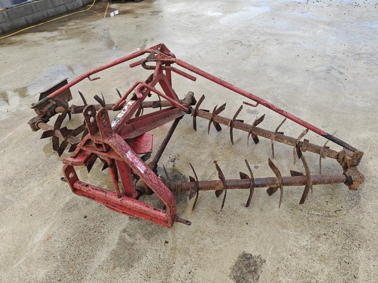 Sampo V270 lapiorullaäes - Äes: kuva Sampo V270 lapiorullaäes - Äes Sampo V270 lapiorullaäes - Äes: kuva Sampo V270 lapiorullaäes - Äes