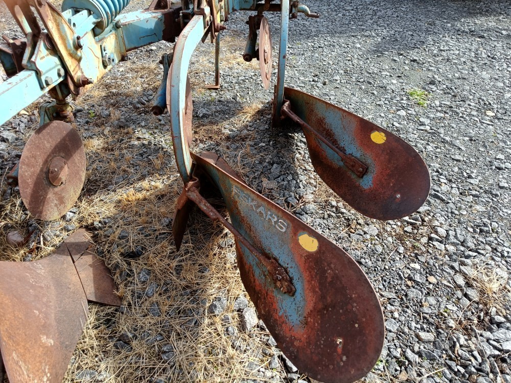 Leasing Sarka-aura Fiskars 3-siipinen Automaattilaukaisu, kiekkoleikkurit Sarka-aura Fiskars 3-siipinen Automaattilaukaisu, kiekkoleikkurit: kuva Leasing Sarka-aura Fiskars 3-siipinen Automaattilaukaisu, kiekkoleikkurit Sarka-aura Fiskars 3-siipinen Automaattilaukaisu, kiekkoleikkurit