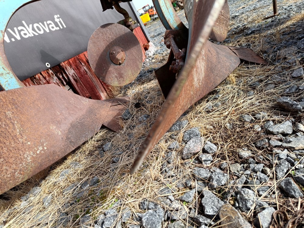 Leasing Sarka-aura Fiskars 3-siipinen Automaattilaukaisu, kiekkoleikkurit Sarka-aura Fiskars 3-siipinen Automaattilaukaisu, kiekkoleikkurit: kuva Leasing Sarka-aura Fiskars 3-siipinen Automaattilaukaisu, kiekkoleikkurit Sarka-aura Fiskars 3-siipinen Automaattilaukaisu, kiekkoleikkurit