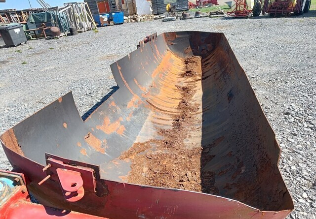 Risukaukaloiksi metsäkärryyn säiliön puolikas pituus 600cm - Varaosat - Metsäkone: kuva Risukaukaloiksi metsäkärryyn säiliön puolikas pituus 600cm - Varaosat - Metsäkone Risukaukaloiksi metsäkärryyn säiliön puolikas pituus 600cm - Varaosat - Metsäkone: kuva Risukaukaloiksi metsäkärryyn säiliön puolikas pituus 600cm - Varaosat - Metsäkone