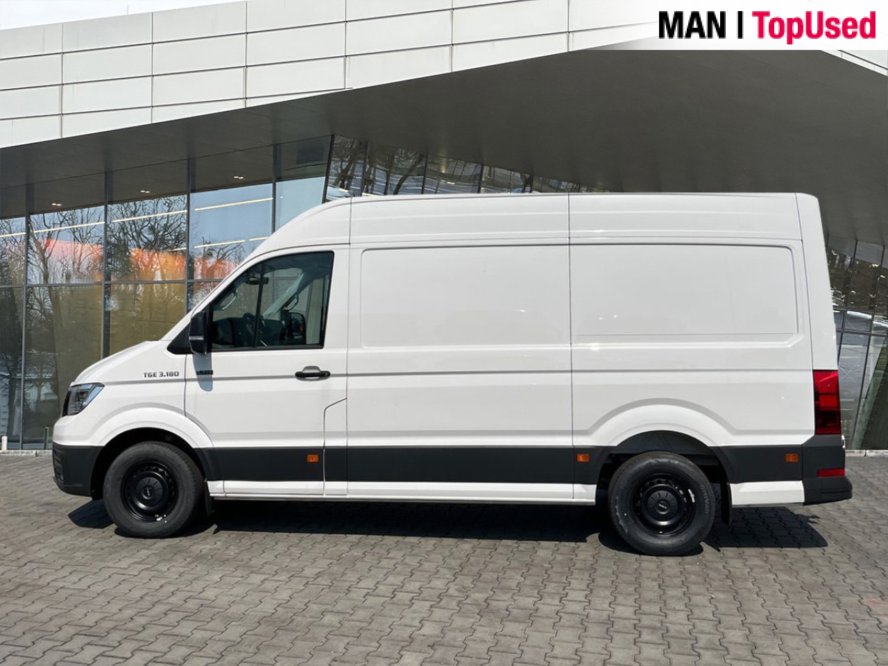 MAN TGE 3.180 4X4 SB furgon bez příčky L3H3 - Pakettiauto: kuva MAN TGE 3.180 4X4 SB furgon bez příčky L3H3 - Pakettiauto MAN TGE 3.180 4X4 SB furgon bez příčky L3H3 - Pakettiauto: kuva MAN TGE 3.180 4X4 SB furgon bez příčky L3H3 - Pakettiauto