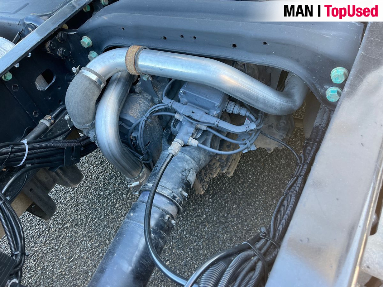 MAN TGX 18.460 4X2 LLS-U Euro6 Retarder Klima Navi ZV - Vetopöytäauto: kuva MAN TGX 18.460 4X2 LLS-U Euro6 Retarder Klima Navi ZV - Vetopöytäauto MAN TGX 18.460 4X2 LLS-U Euro6 Retarder Klima Navi ZV - Vetopöytäauto: kuva MAN TGX 18.460 4X2 LLS-U Euro6 Retarder Klima Navi ZV - Vetopöytäauto
