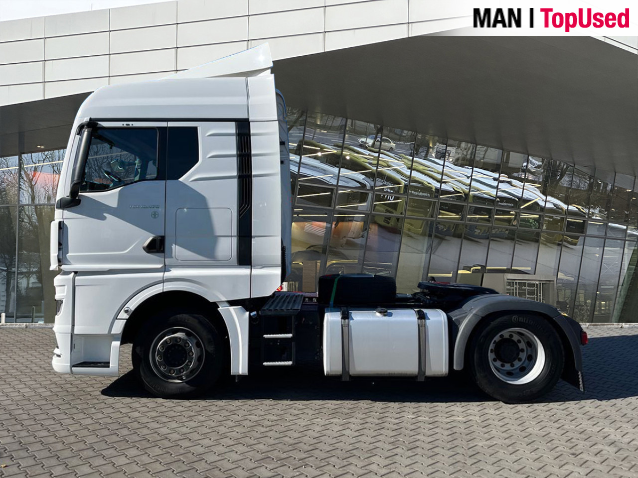 MAN TGX 18.470 4x2 BL SA - Vetopöytäauto: kuva MAN TGX 18.470 4x2 BL SA - Vetopöytäauto MAN TGX 18.470 4x2 BL SA - Vetopöytäauto: kuva MAN TGX 18.470 4x2 BL SA - Vetopöytäauto