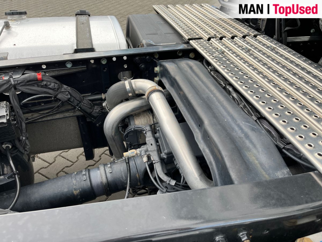 MAN TGX 18.470 4x2 BL SA - Vetopöytäauto: kuva MAN TGX 18.470 4x2 BL SA - Vetopöytäauto MAN TGX 18.470 4x2 BL SA - Vetopöytäauto: kuva MAN TGX 18.470 4x2 BL SA - Vetopöytäauto